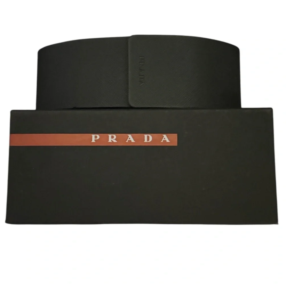 PRADA Authentic Set Case & Box Size Med/Large in Like New Condition